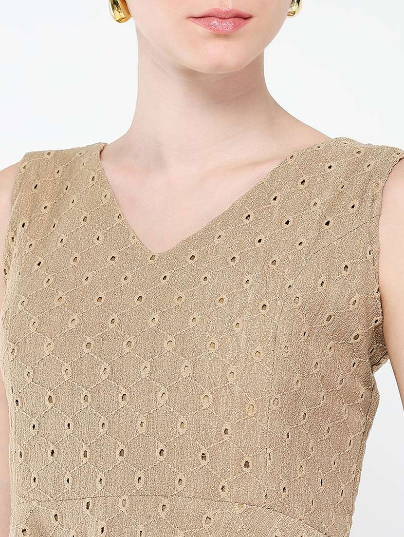 women self design sleeveless a-line dress - 21562694 - Standard Image - 6
