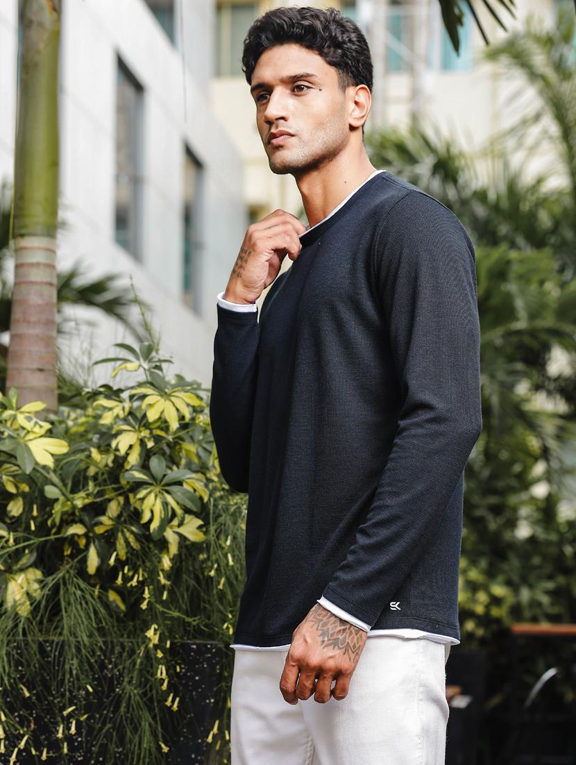 men round neck plain long sleeve t-shirt - 21563298 - Standard Image - 1
