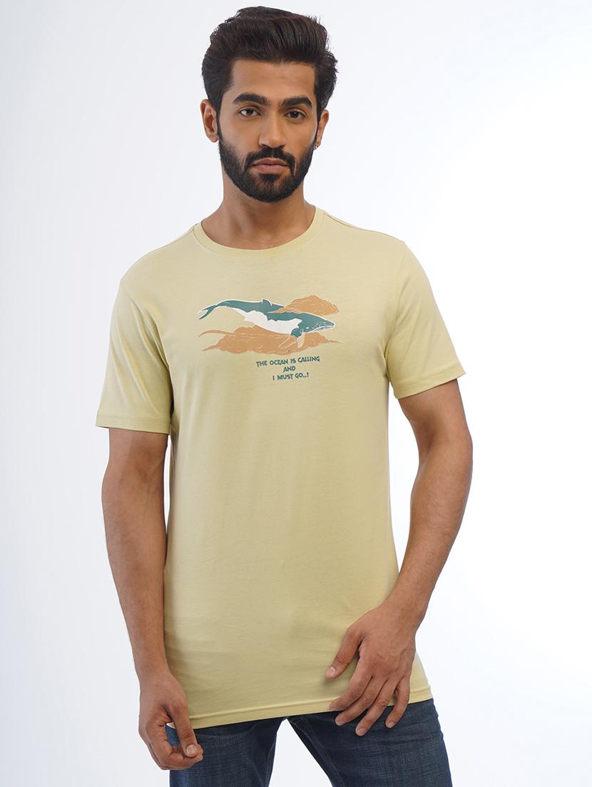 men round neck chest print t-shirt - 21563305 -  Zoom Image - 0