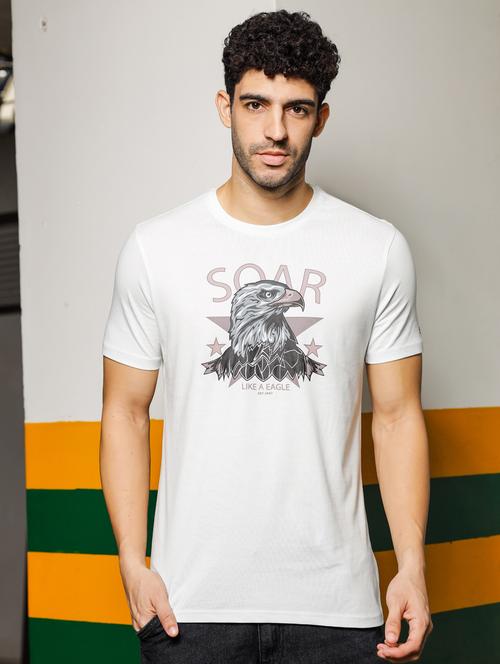 men round neck chest print t-shirt - 21563308 -  Standard Image - 0