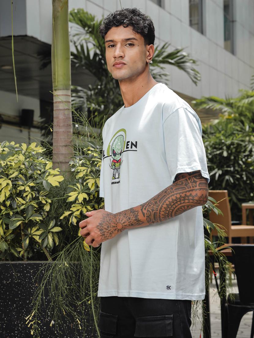 men round neck chest print t-shirt - 21563312 - Standard Image - 1