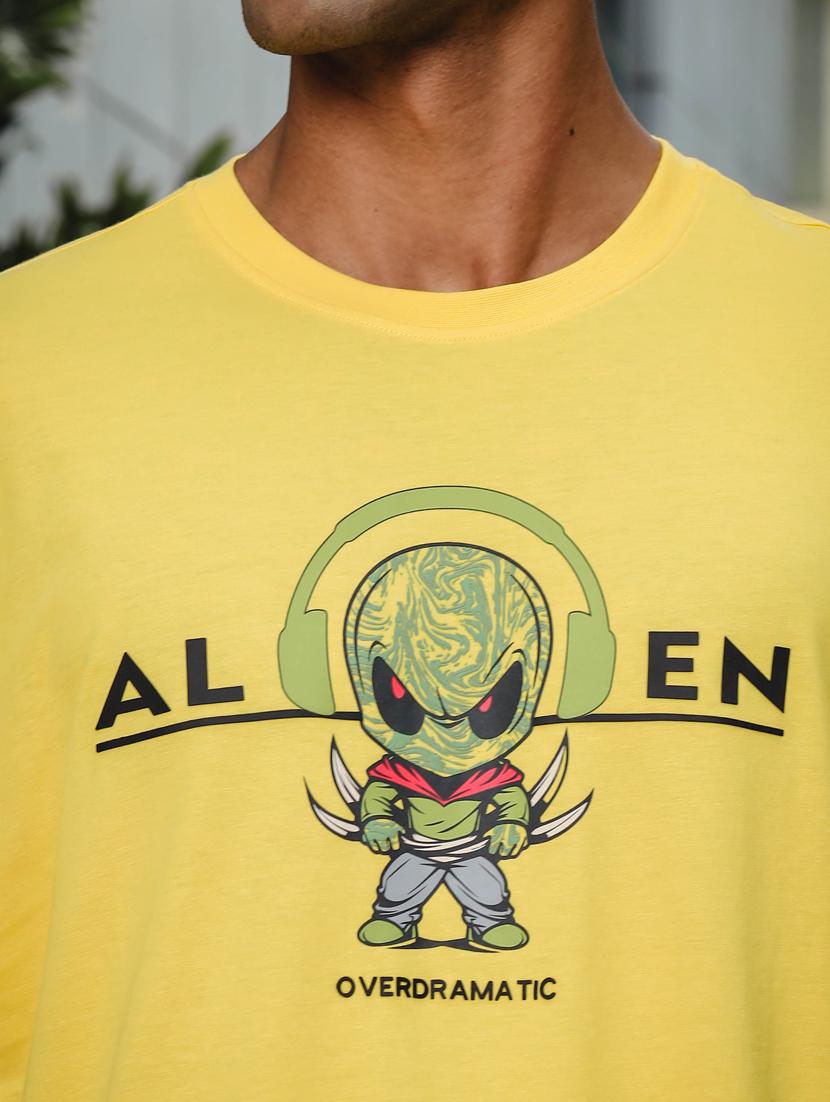 men round neck chest print oversized t-shirt - 21563314 - Standard Image - 4