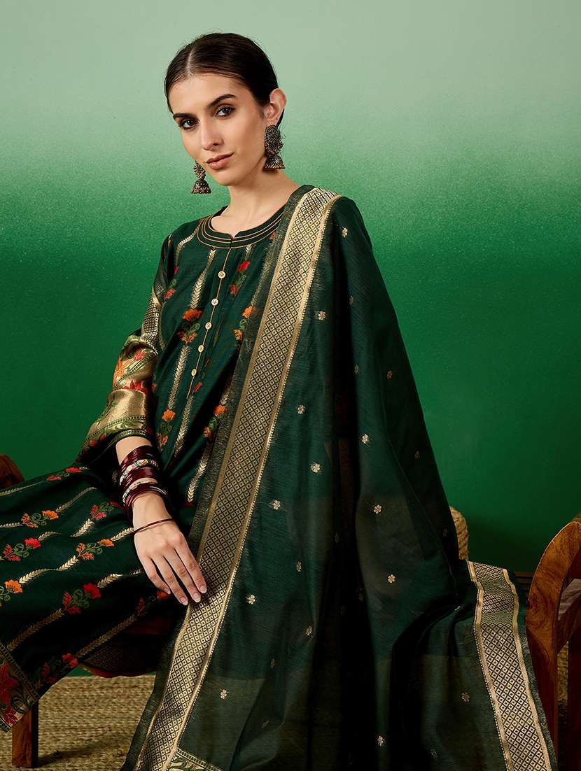 women self design three quarter sleeve suit set - 21563732 - Standard Image - 4