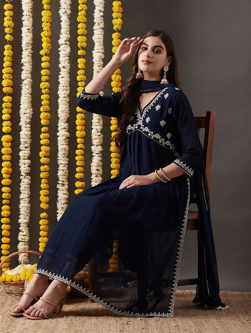 women embroidered three quarter sleeves suit set - 21563796 -  Standard Image - 1