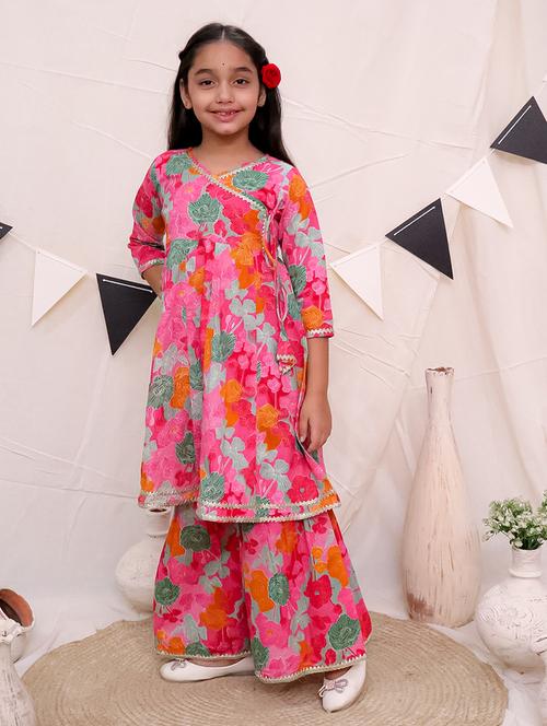 girls floral printed v neck kurta sharara set - 21563912 - Standard Image - 0