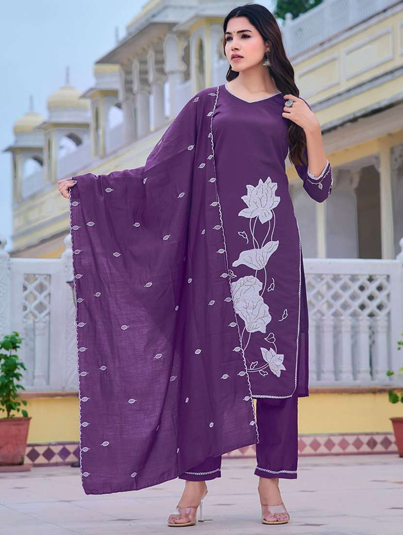women three quarter sleeve kurta pant with dupatta set