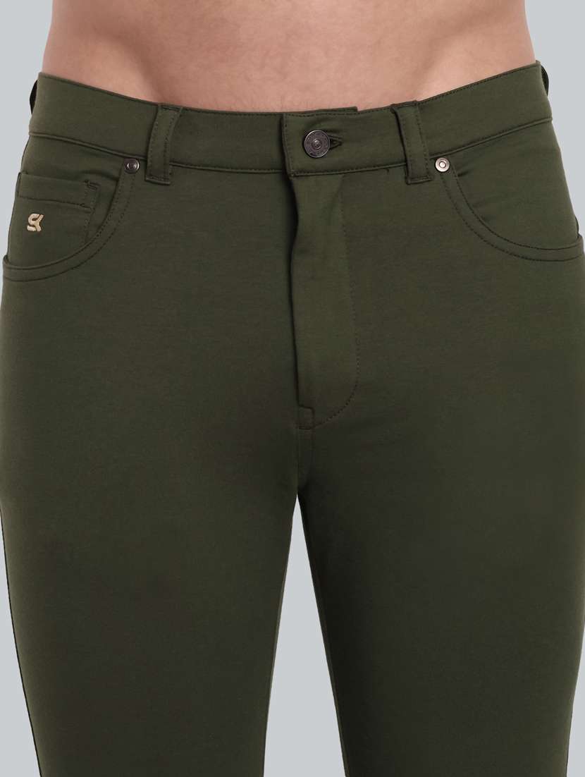men olive green solid mid rise chinos - 21566732 - Standard Image - 4