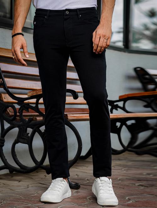 men black solid mid rise chinos - 21566733 - Standard Image - 0