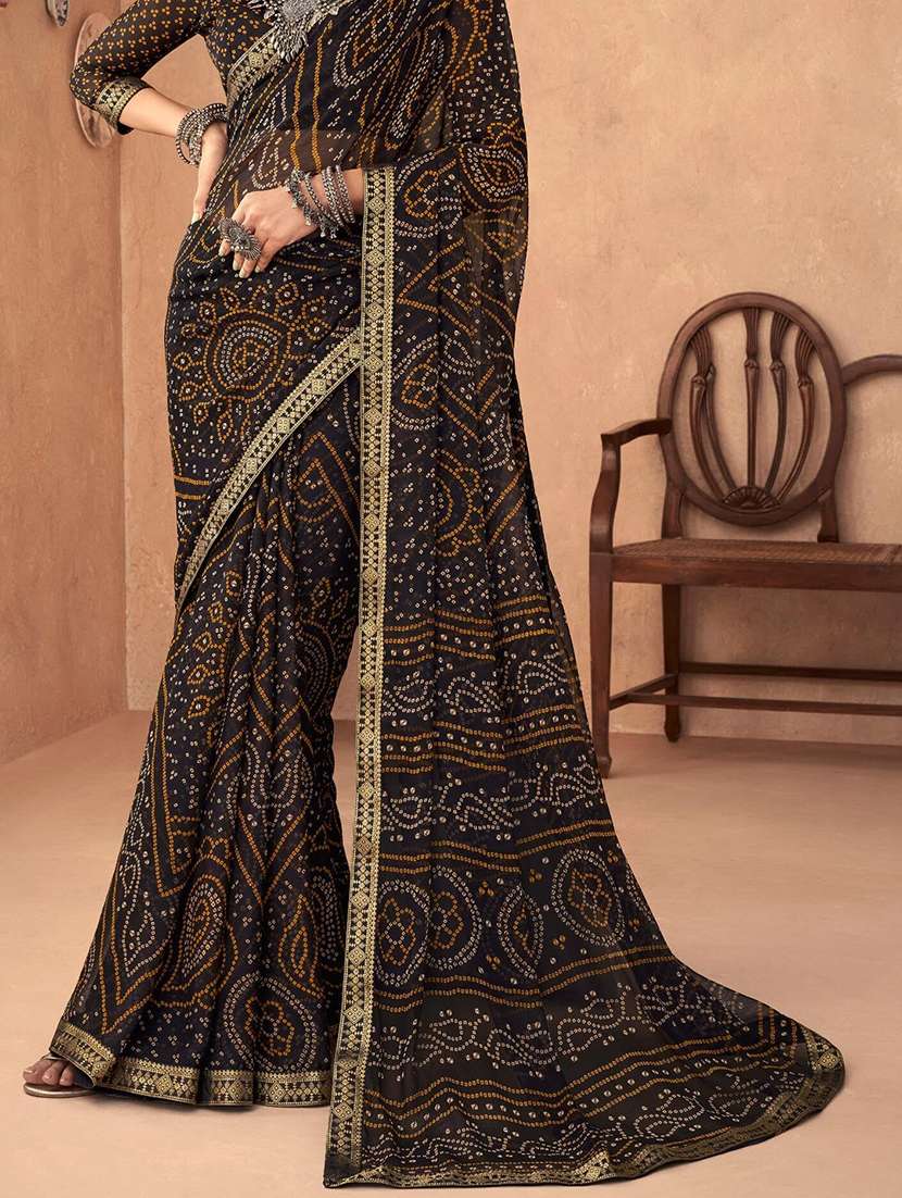 women lace bordered bandhani saree  - 21567384 -  Standard Image - 4