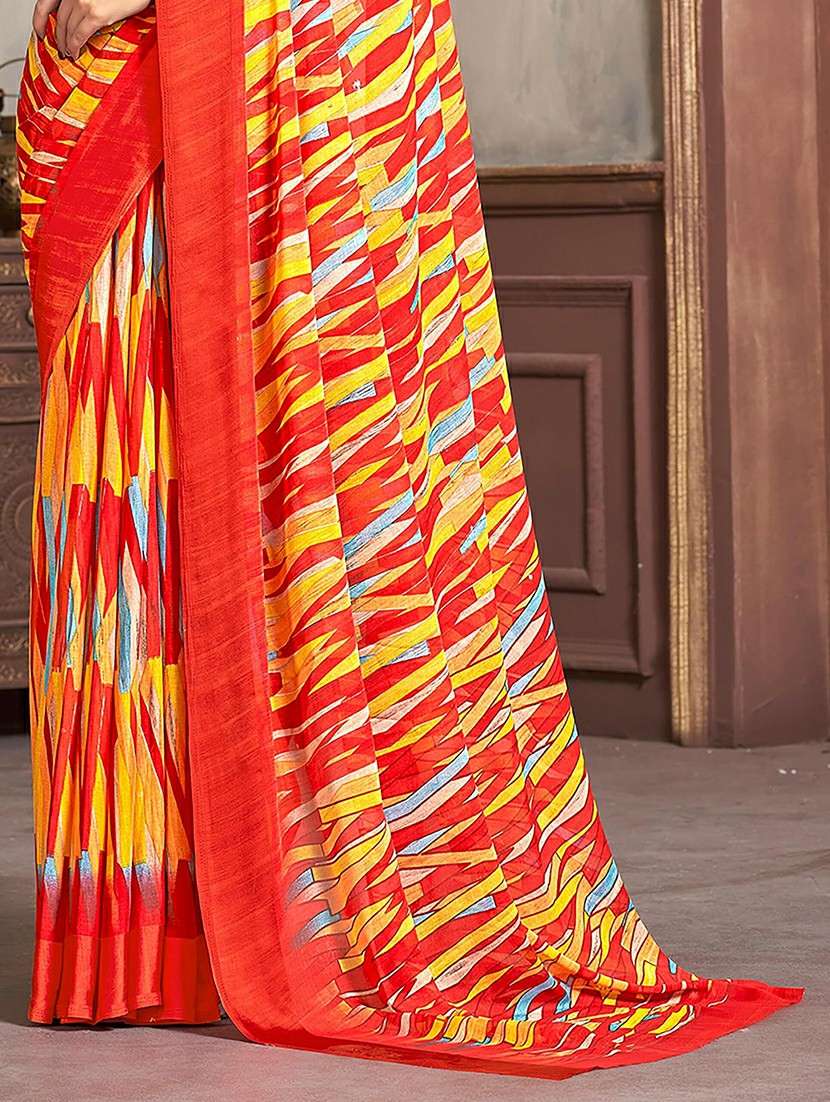 women red printed saree - 21567622 -  Standard Image - 4