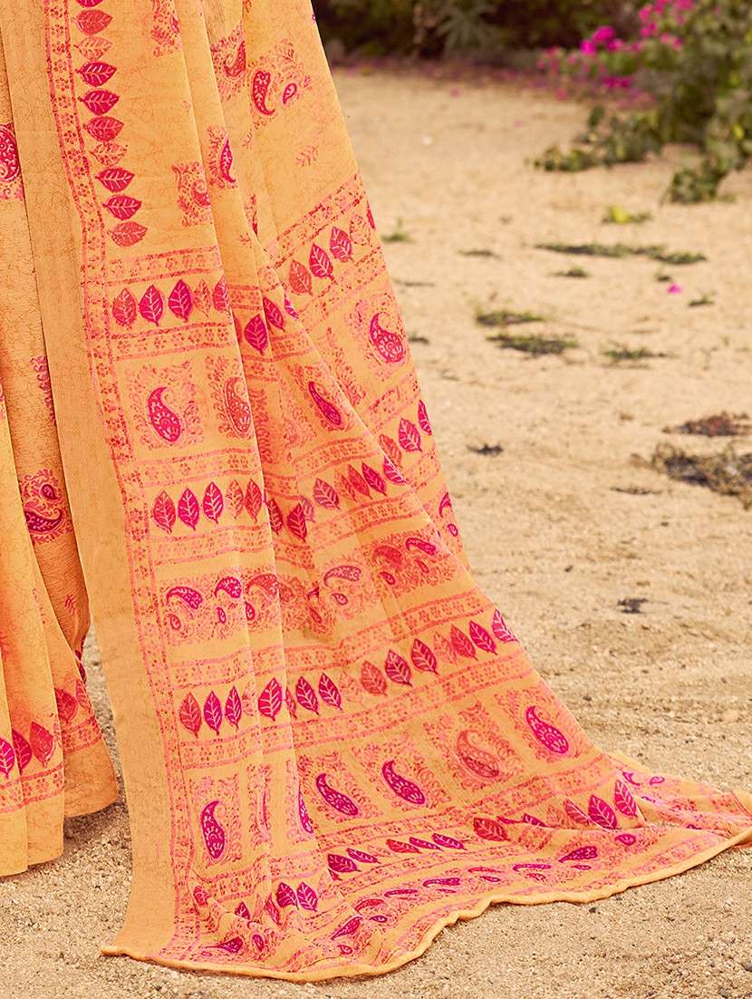 women orange printed saree - 21567700 -  Standard Image - 4