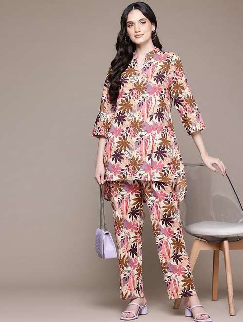 women beige floral printed co-ord set