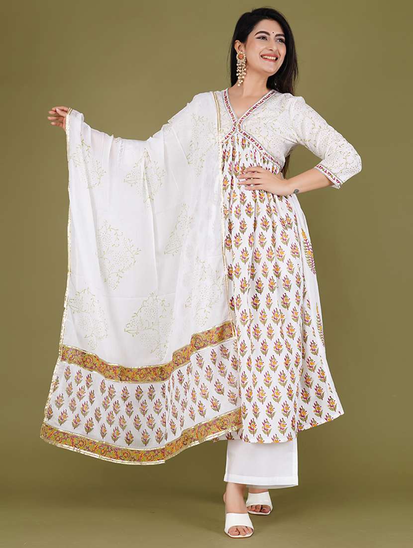 women floral kurta palazzo set with dupatta