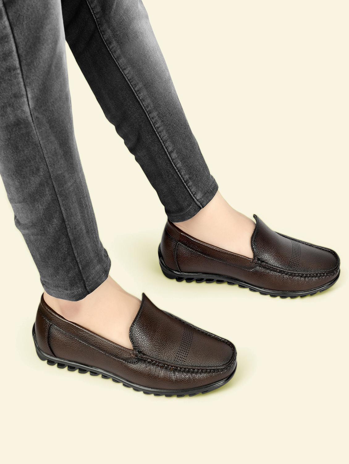 men brown slip on loafers - 21568426 - Standard Image - 4