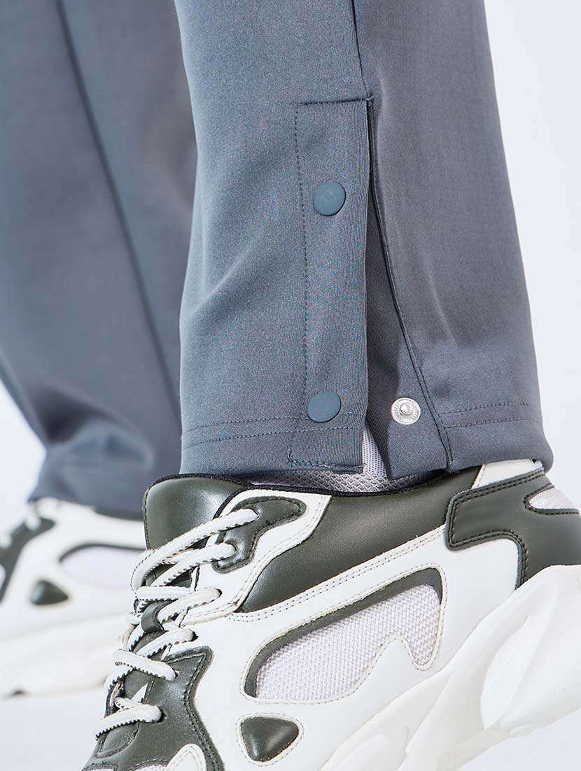 men solid regular fit full length track pant - 21569284 -  Standard Image - 4