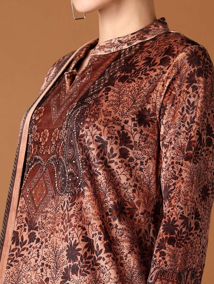 women floral kurta pant set with dupatta - 21569689 -  Standard Image - 4