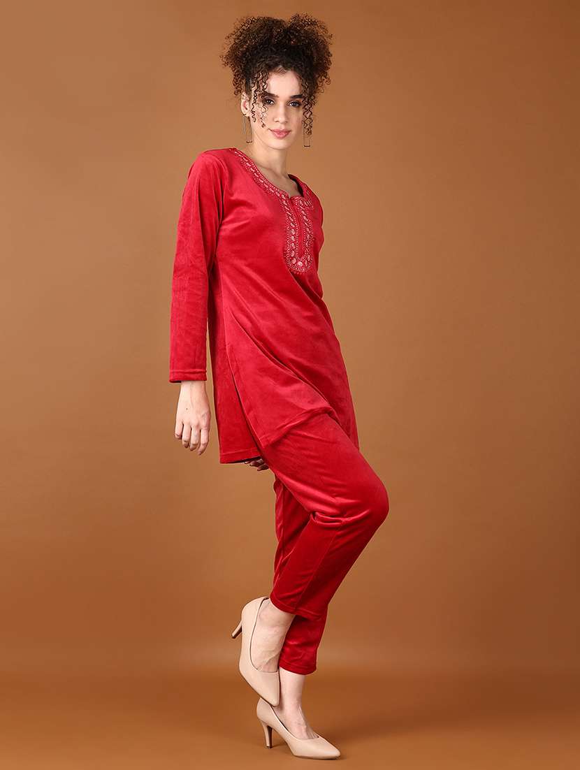 women red embroidered kurta pant set - 21569690 -  Standard Image - 1