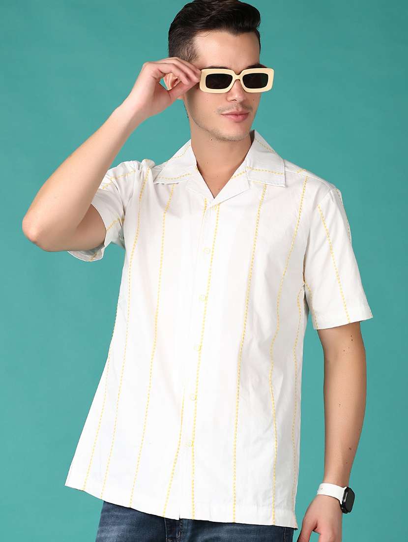men striped short sleeve shirt - 21569718 -  Standard Image - 1