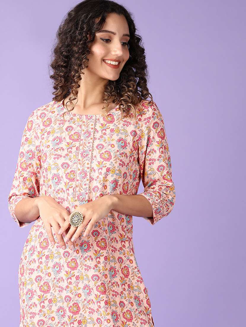 women floral three quarter sleeve straight kurta - 21569996 - Standard Image - 4
