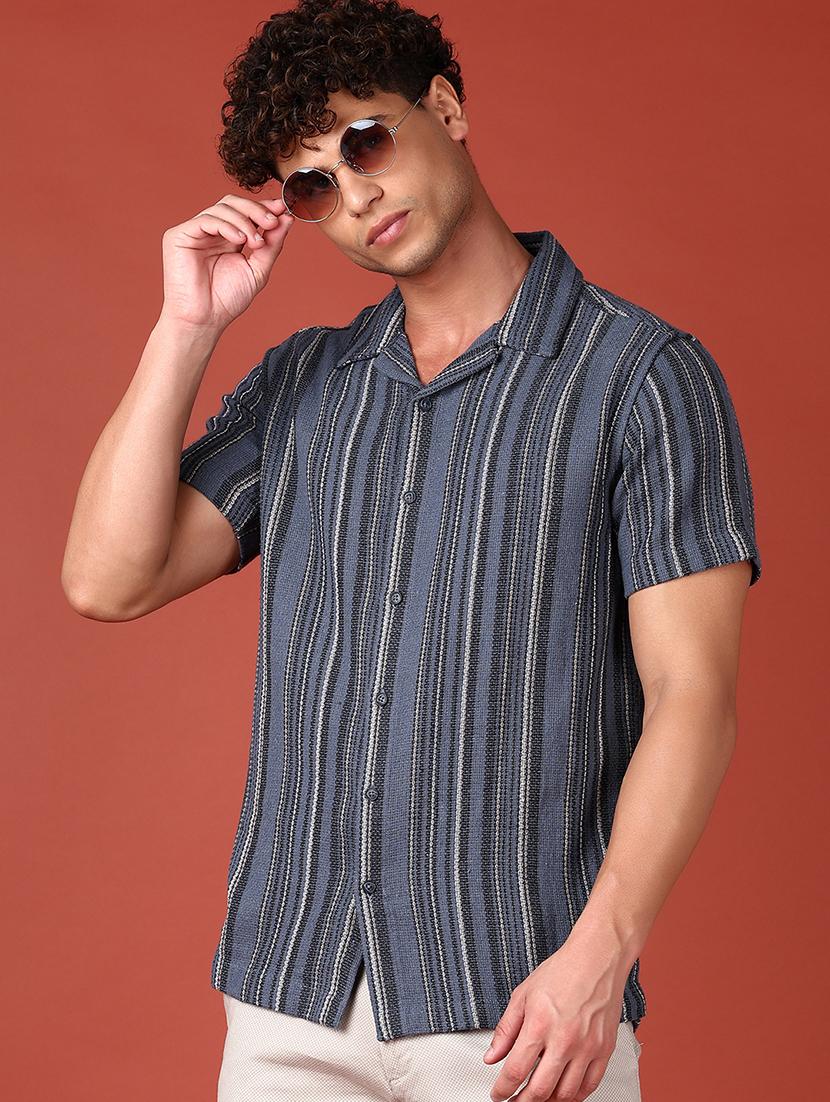 men striped short sleeve shirt - 21570658 -  Standard Image - 1