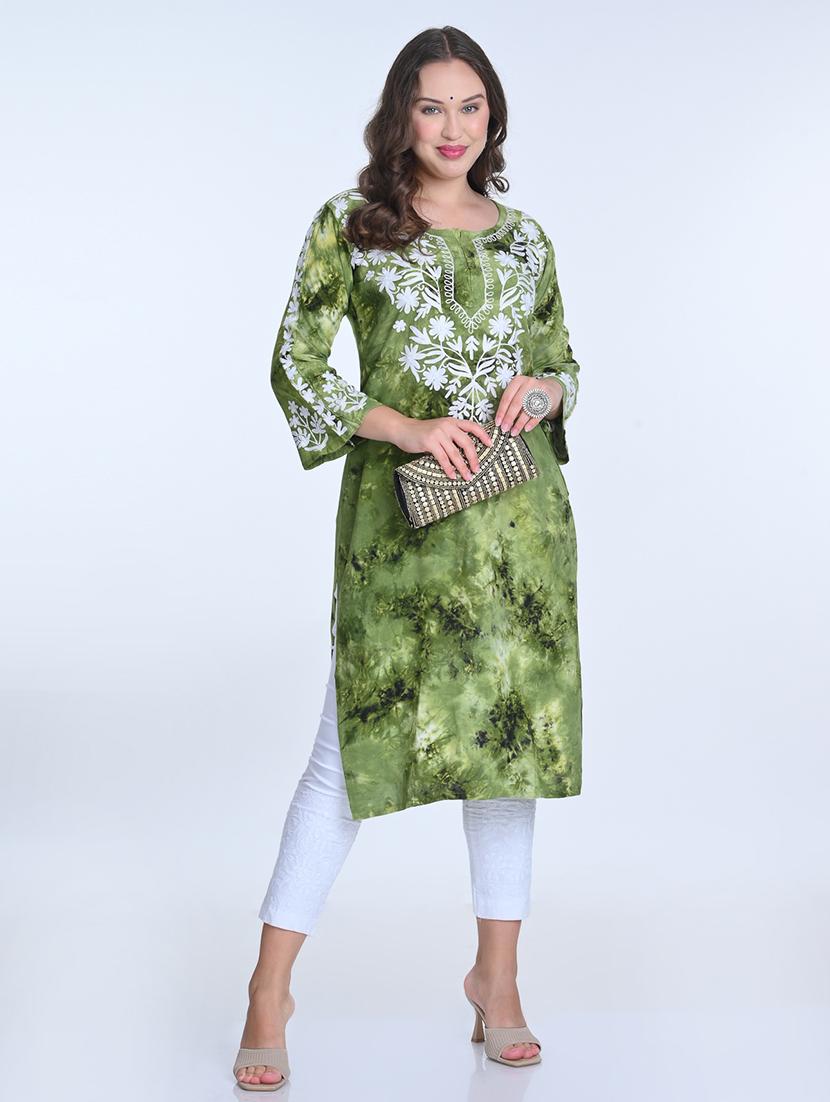 women chikankari round neck kurta - 21572116 -  Zoom Image - 0