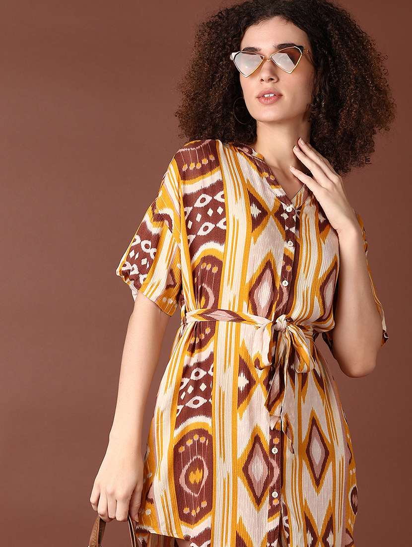 women yellow printed short sleeve a-line dress - 21572216 -  Standard Image - 4