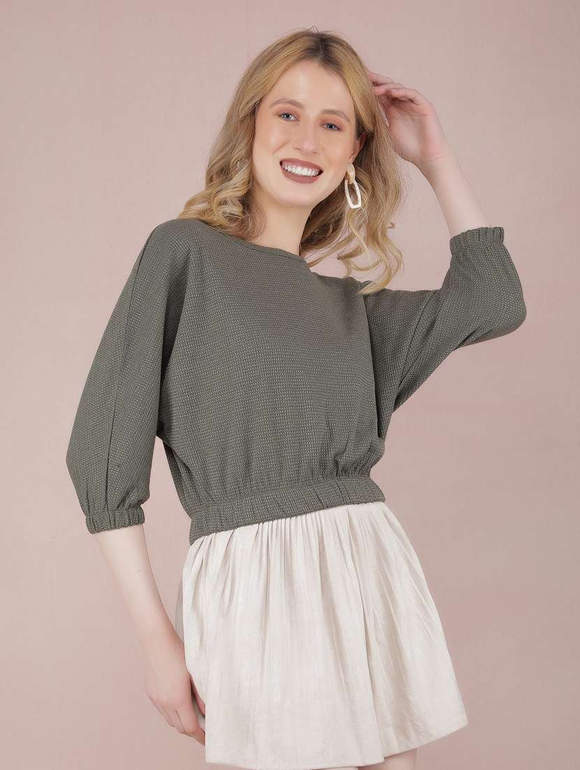 women solid three quarter sleeve crop top