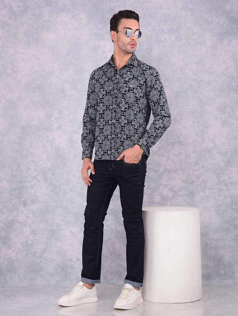 men printed collared regular fit shirt - 21573829 -  Standard Image - 4