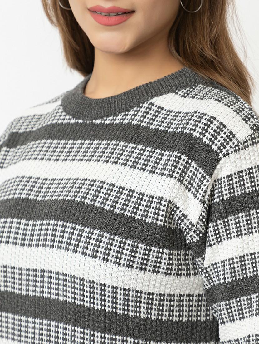 women striped long sleeves pullover - 21574029 - Standard Image - 4
