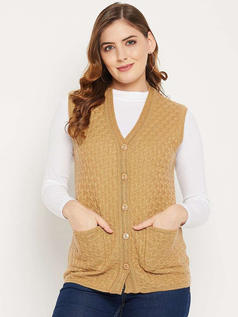 women self design sleeveless cardigan
