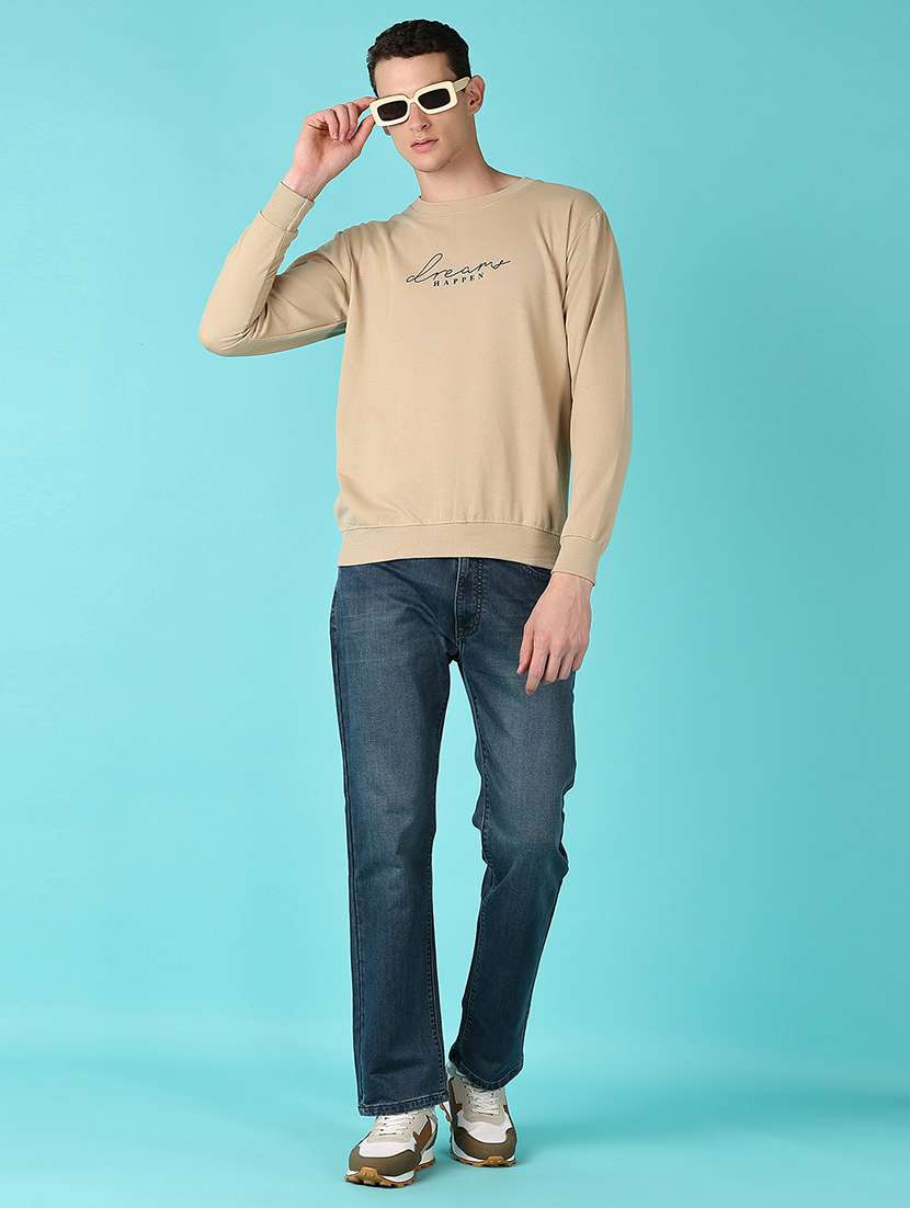 men chest print round neck sweatshirt - 21575627 -  Standard Image - 4