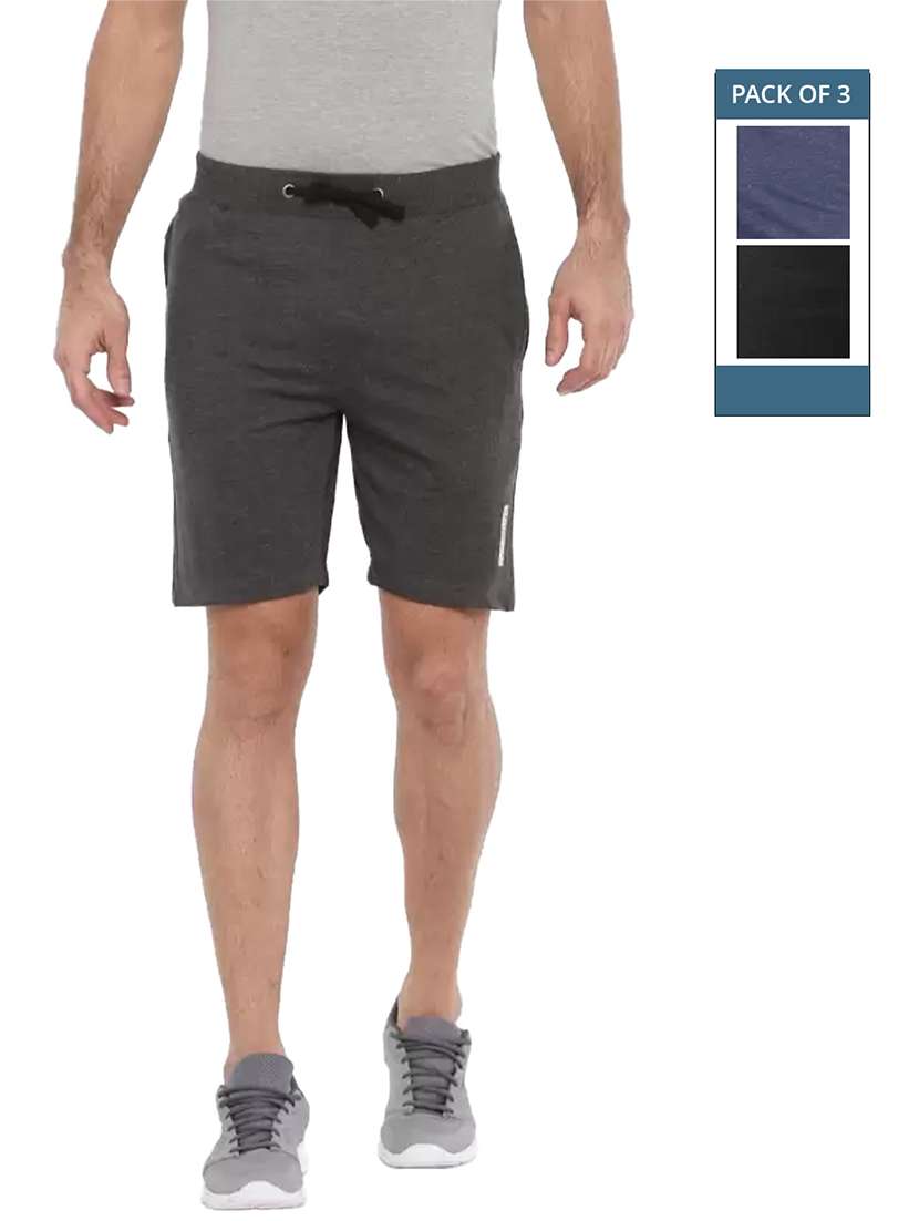 men pack of 2 solid regular fit shorts