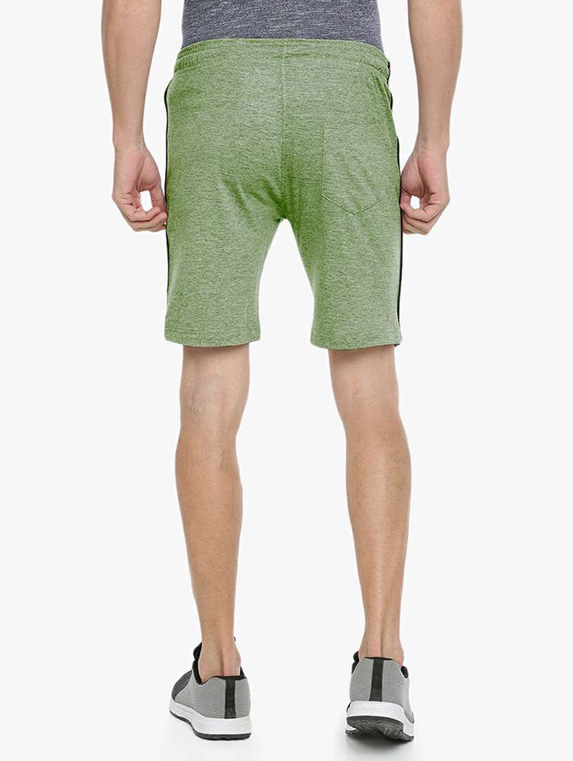 men green mid rise regular fit shorts - 21576039 -  Standard Image - 1