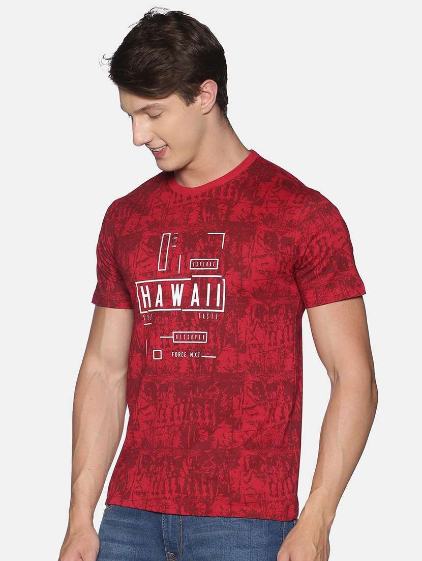 men round neck typographic short sleeves t-shirt - 21576178 -  Standard Image - 1