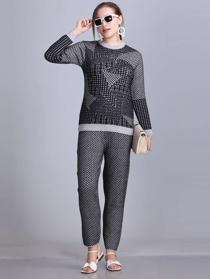 women self design winter co-ord set
