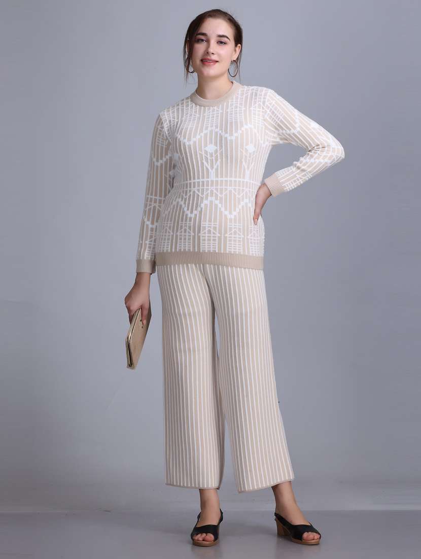 women self design winter co-ord set