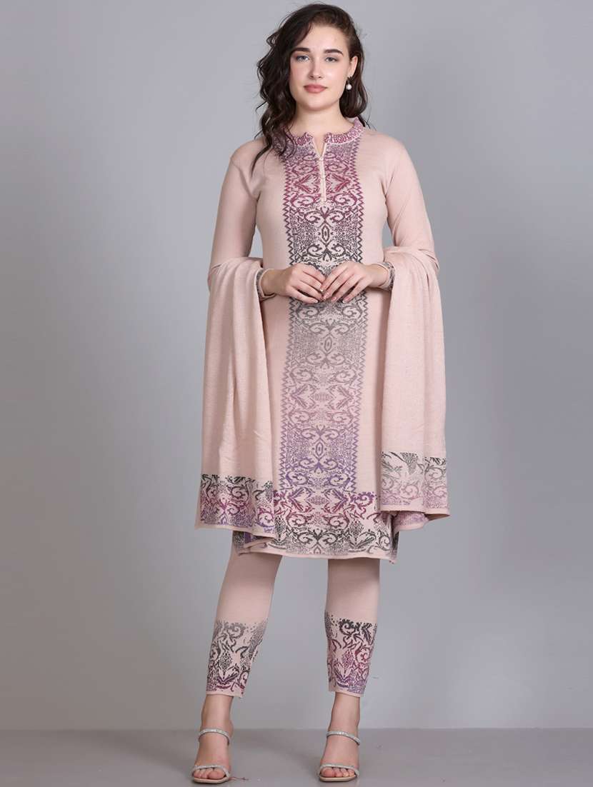 women self design long sleeve wool suit set