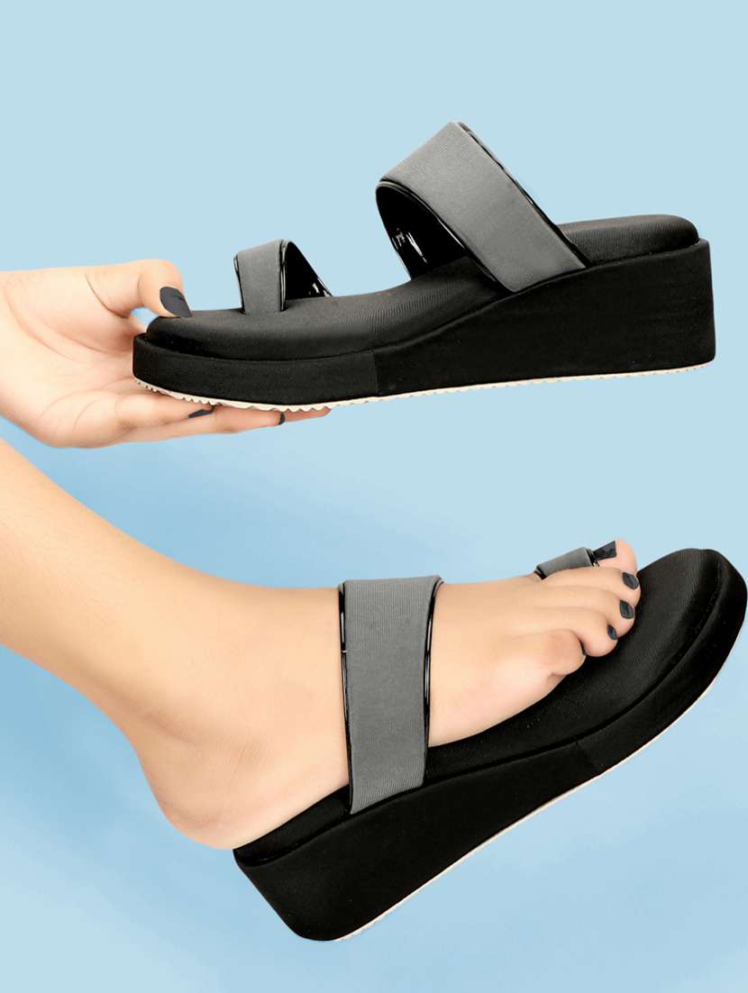 women grey one toe wedge - 21577295 - Zoom Image - 0