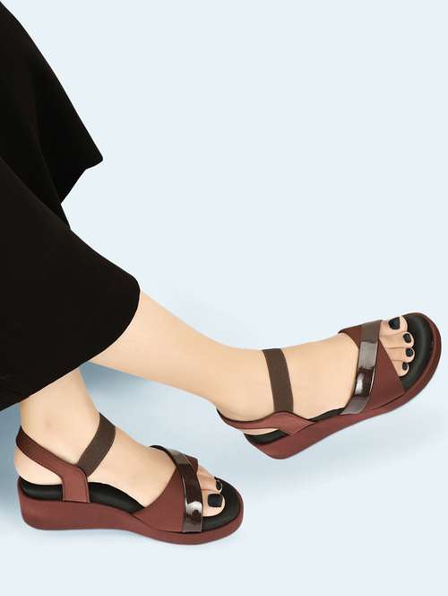 women brown platforms wedge