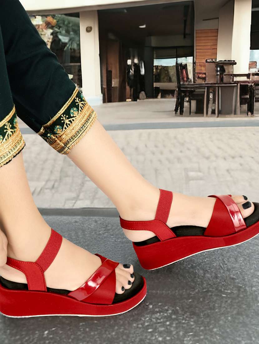 women maroon platforms wedge - 21577304 - Zoom Image - 0