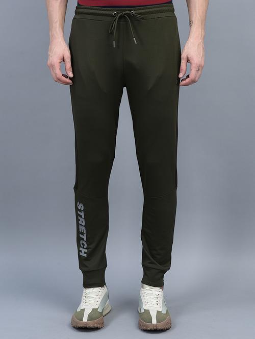 men solid regular fit joggers - 21578108 - Standard Image - 0