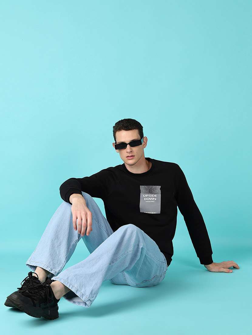 men long sleeves front print sweatshirt - 21578466 -  Standard Image - 4