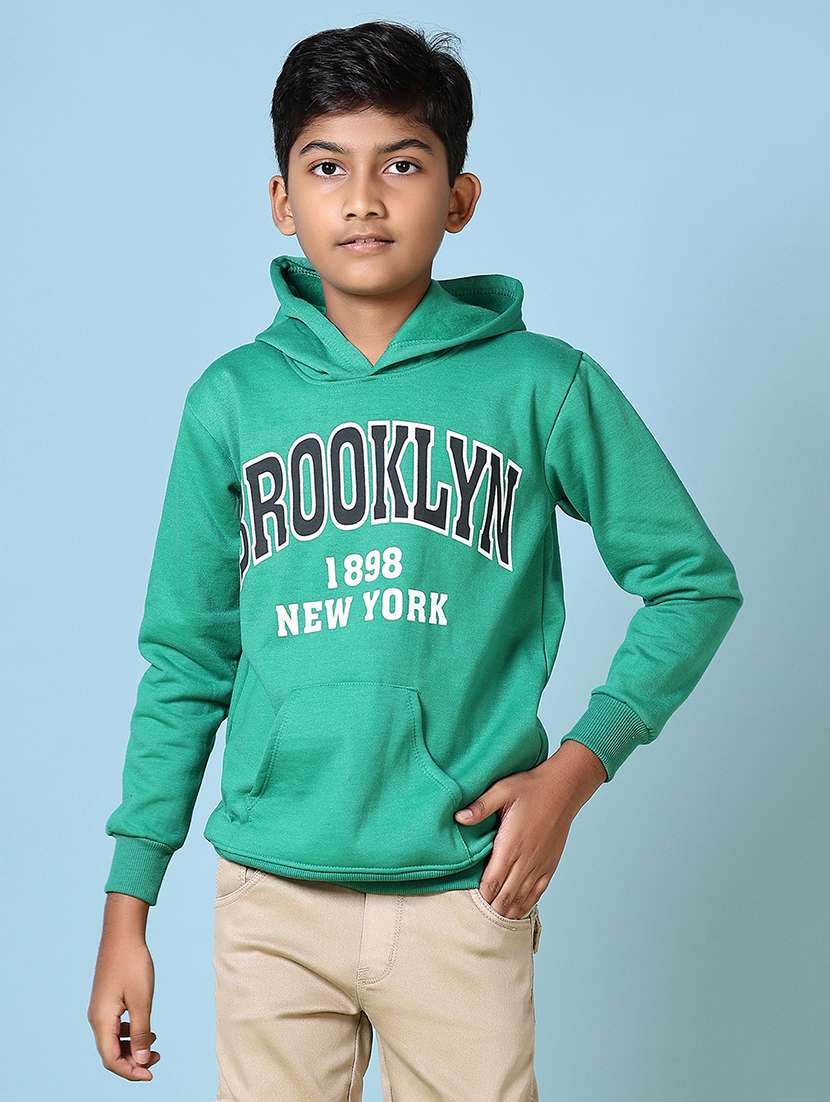 boys long sleeves front print sweatshirt