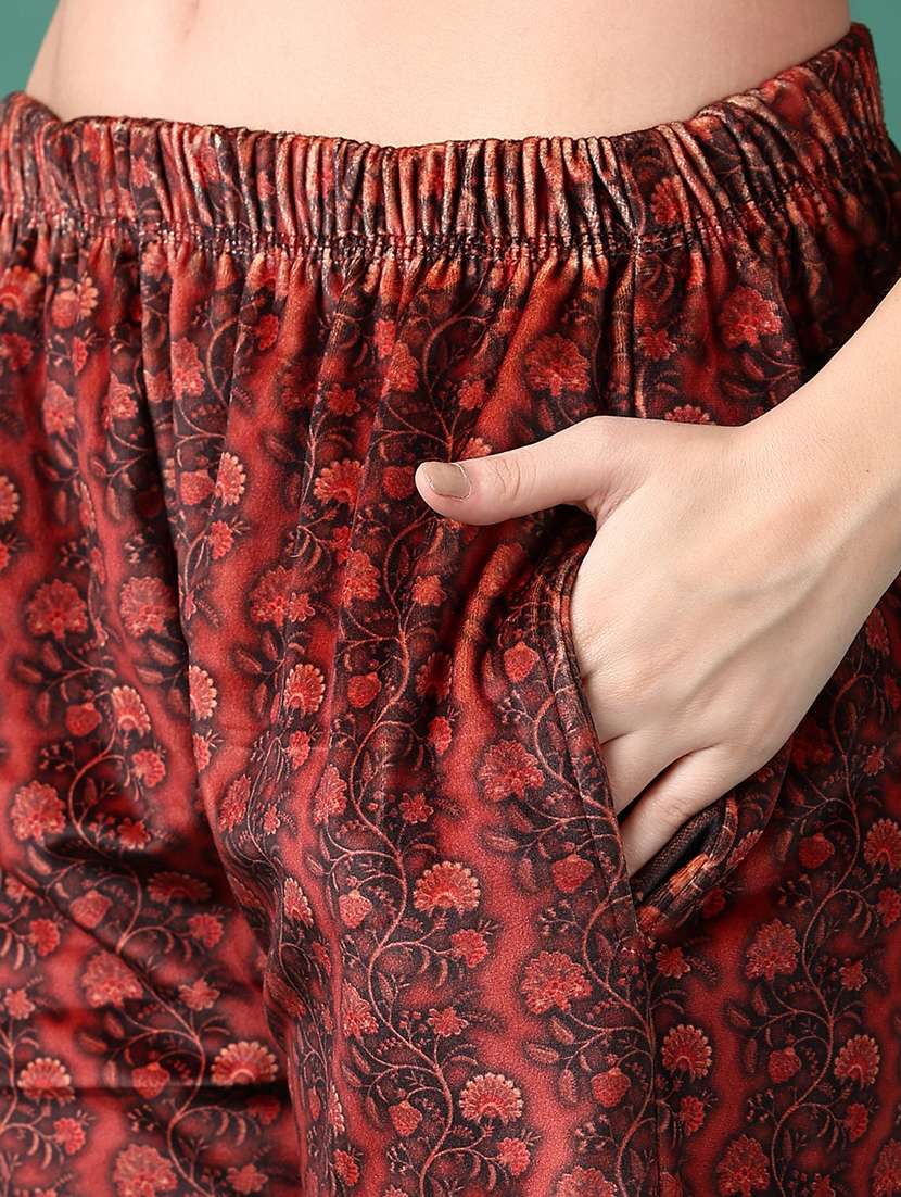 women floral kurta pant set with dupatta - 21578546 -  Standard Image - 4