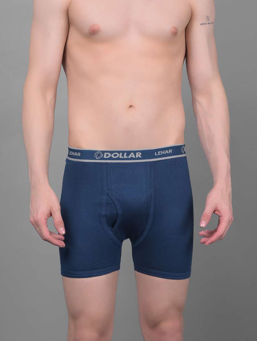 men pack of 3 solid trunks - 21578972 -  Standard Image - 1