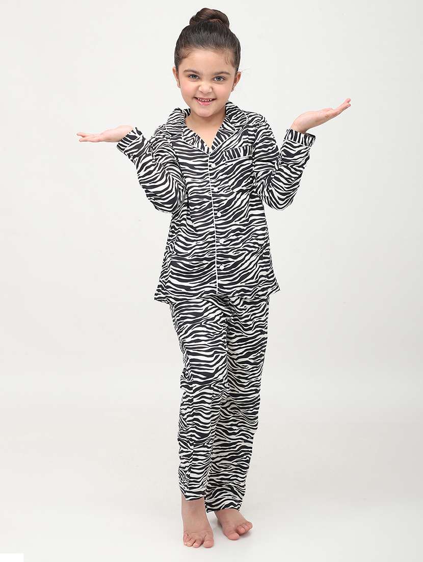 girl printed nightwear pyjama set - 21579547 -  Standard Image - 4