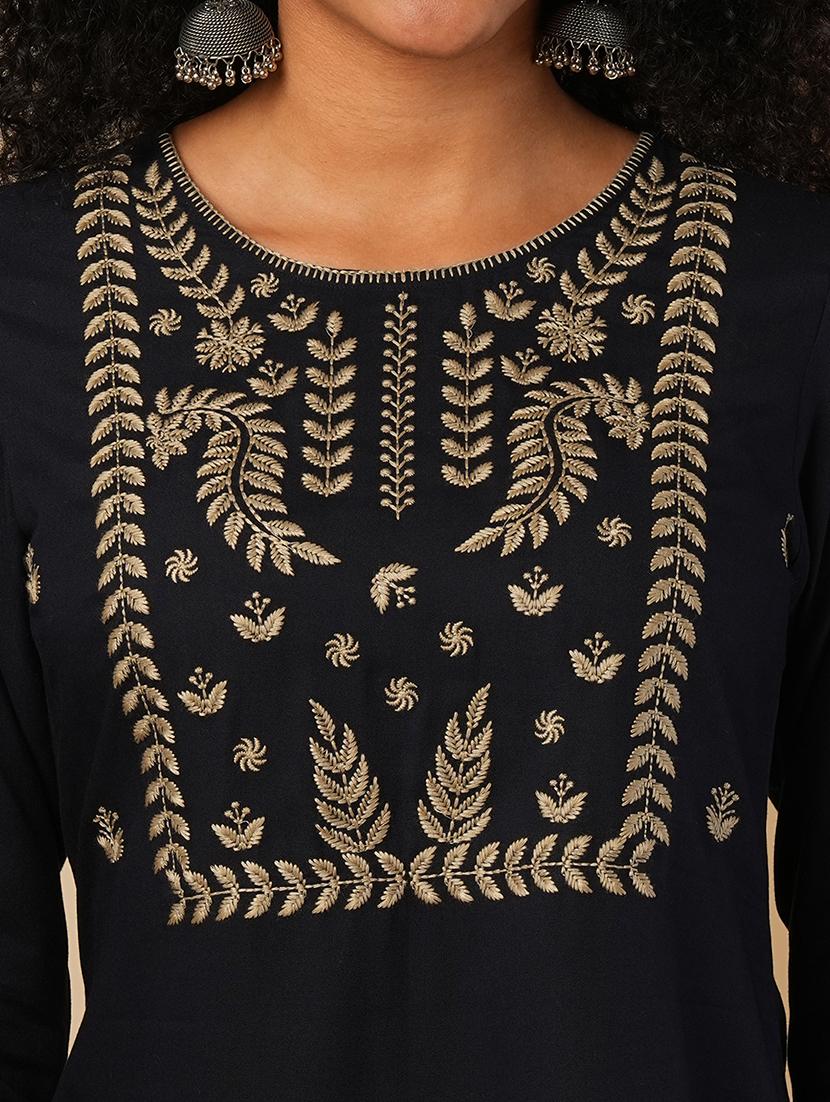 globus women blue yoke embroidered yoke neck ethnic print workwear tunic - 21579855 - Standard Image - 4
