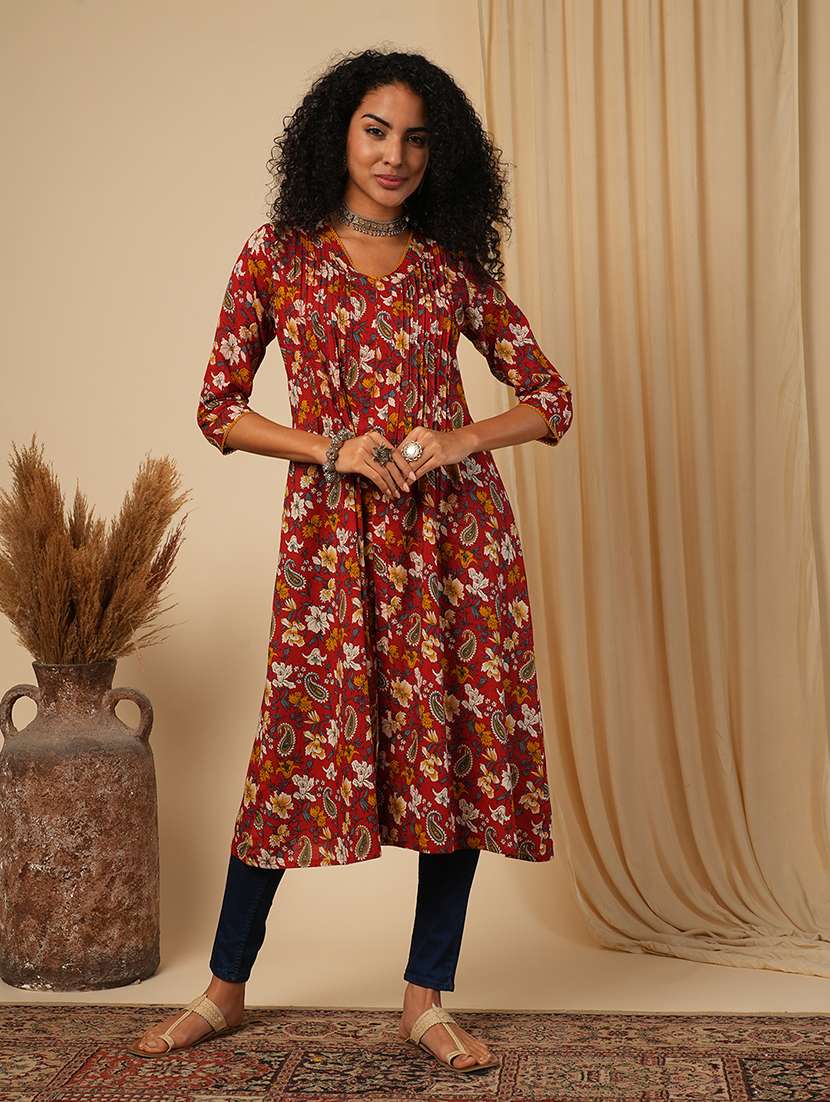 globus women maroon v-neck all-over floral & paisley printed front slit pleated cotton a-line fusion kurta - 21579860 -  Standard Image - 1