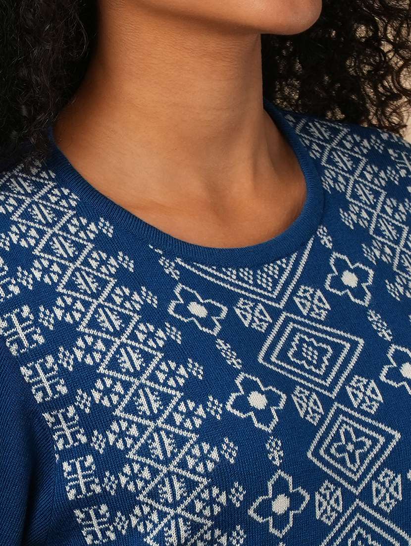 globus women blue round neck full sleeves placement weave knitted loose fit calf length winter wear kurta - 21579866 -  Standard Image - 4