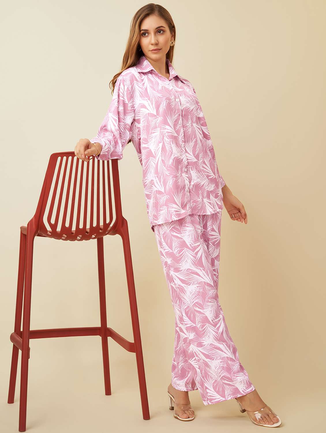 women printed collared shirt & trouser co-ord set - 21579873 - Standard Image - 4